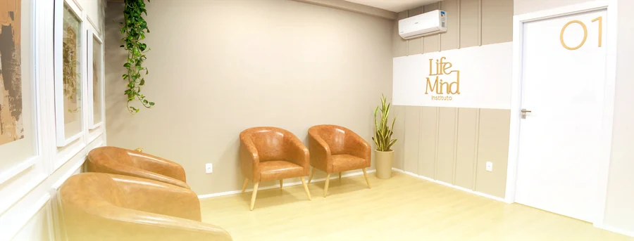 Sala de espera do Instituto Life Mind